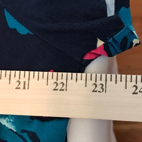 LANE BRYANT Floral Midi Dress Short Sleeve Cold Shoulder Plus Size 18 20 1X NWT - Picture 13 of 16